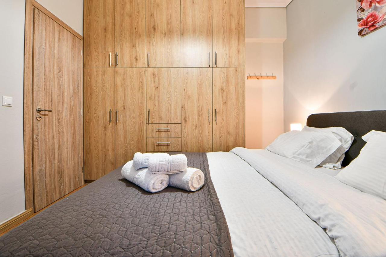 Serene N Modern Renovated Flat Athén Kültér fotó